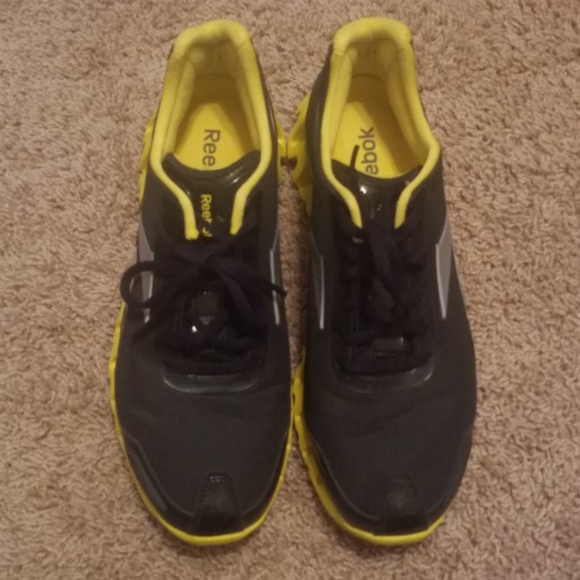 Reebok Other - Reebok Zigs